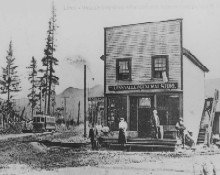 Lynn Valley General Store With Street Car In Background